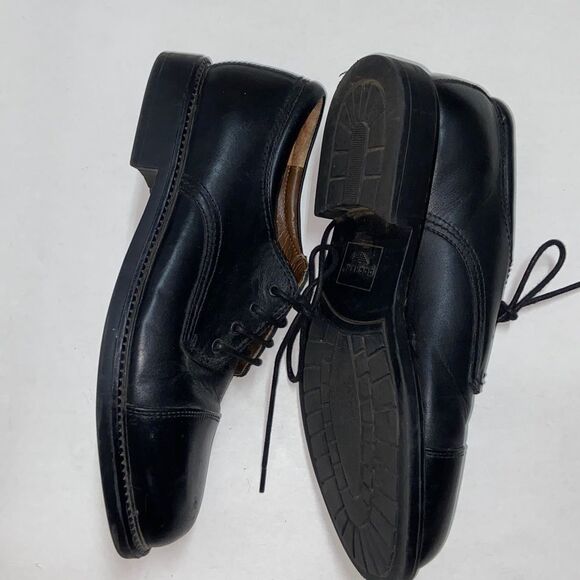 Dockers Classic Black Leather Oxfords Style 090-2214 Size 10.5 W main image 10